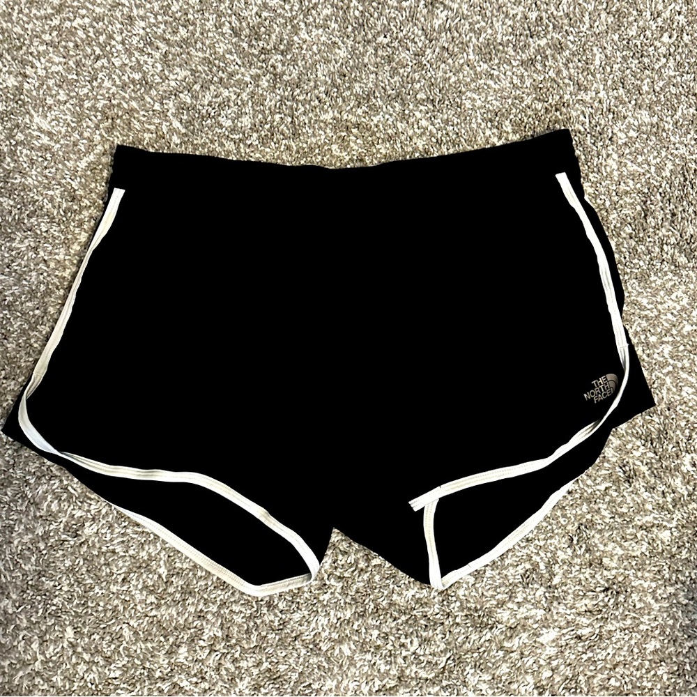 THE NORTH FACE Lined Running/Athletic Shorts